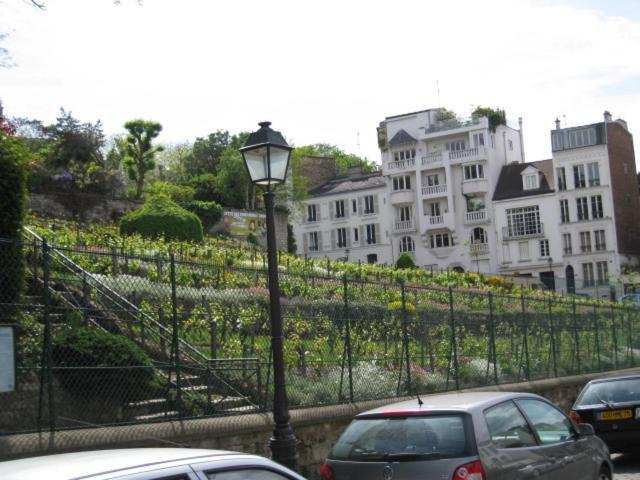 Quiet Apartment Hill Of Montmartre 巴黎 外观 照片